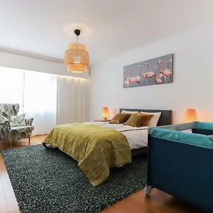  Appartement Amazing Downtown Family